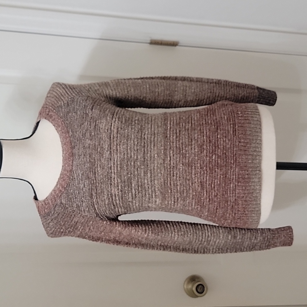 Leo & Nicole Size S Burgundy & Brown Knit Crew Neck Sweater, Gently Used Cond